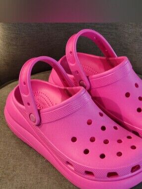 Crocs Classic Crush Platform Clogs Women's Casual Sandals W Size 9 M Size, Pink